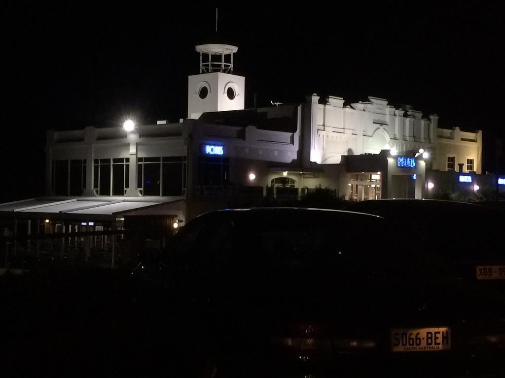 Adelaide - Semaphore Beach Front Exterior photo